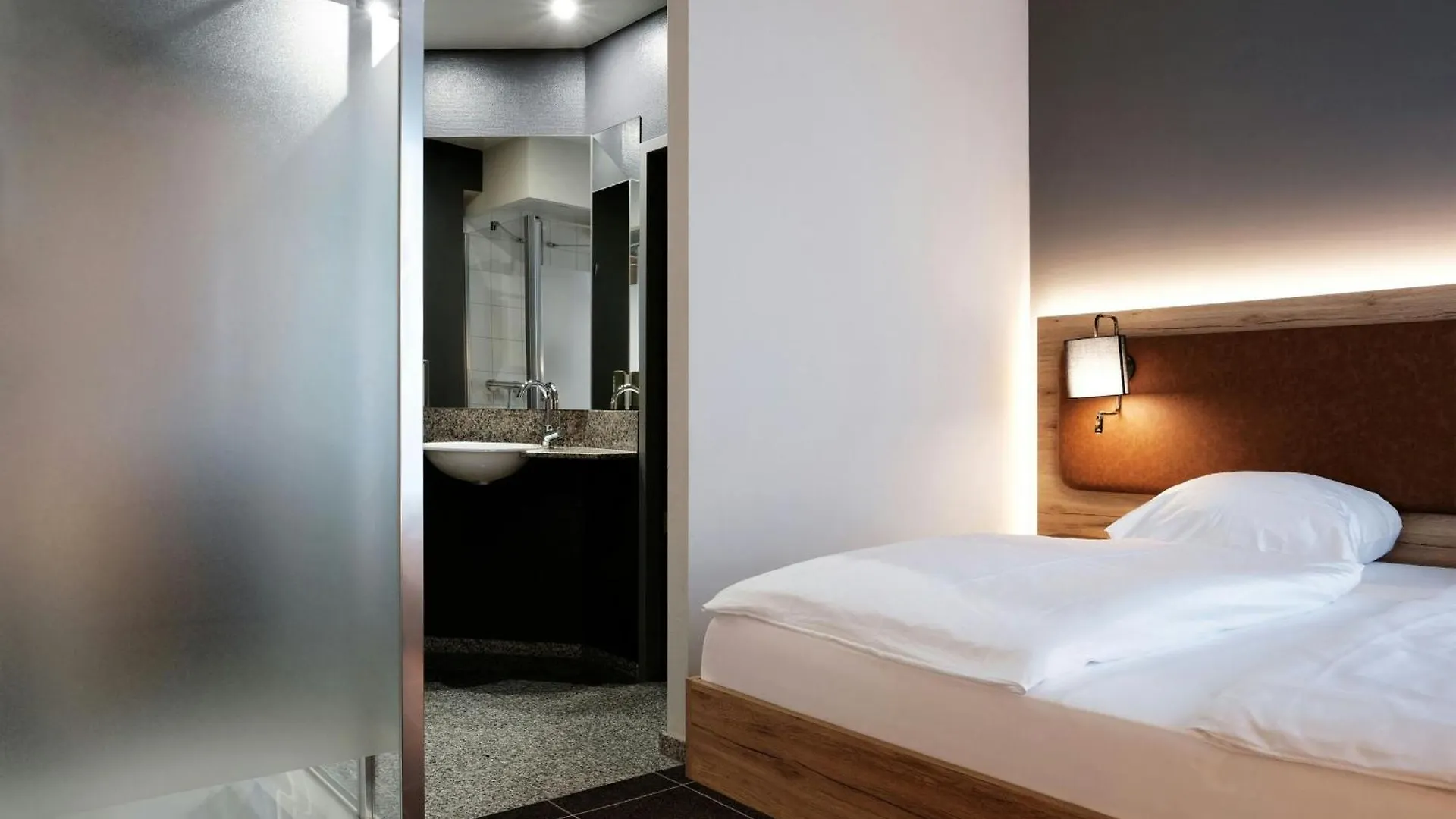 Hotel Four Ratingen Dusseldorf Airport