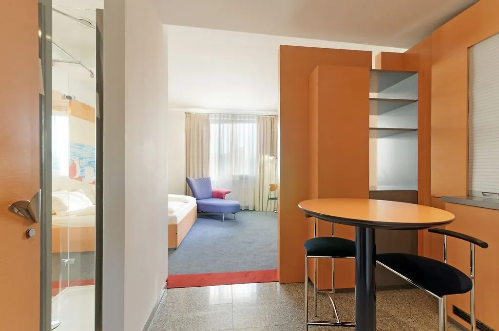 Hotel Four Ratingen Dusseldorf Airport 4*,