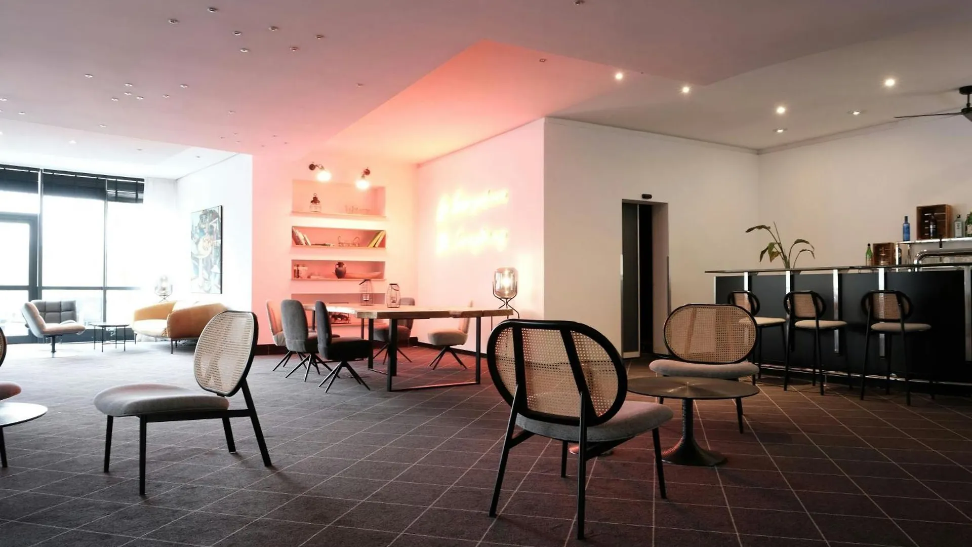 Four Ratingen Dusseldorf Airport Hotel 4*,