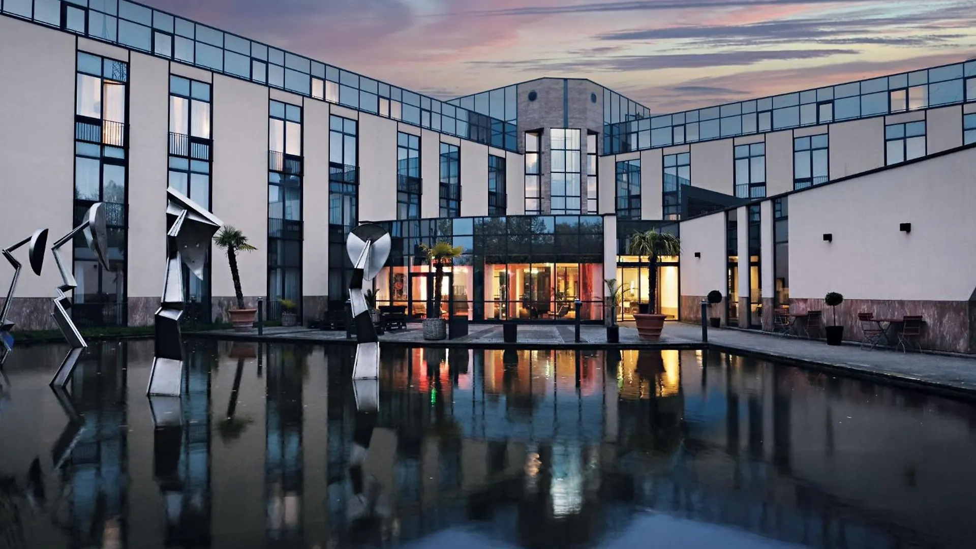 Four Ratingen Dusseldorf Airport Hotel